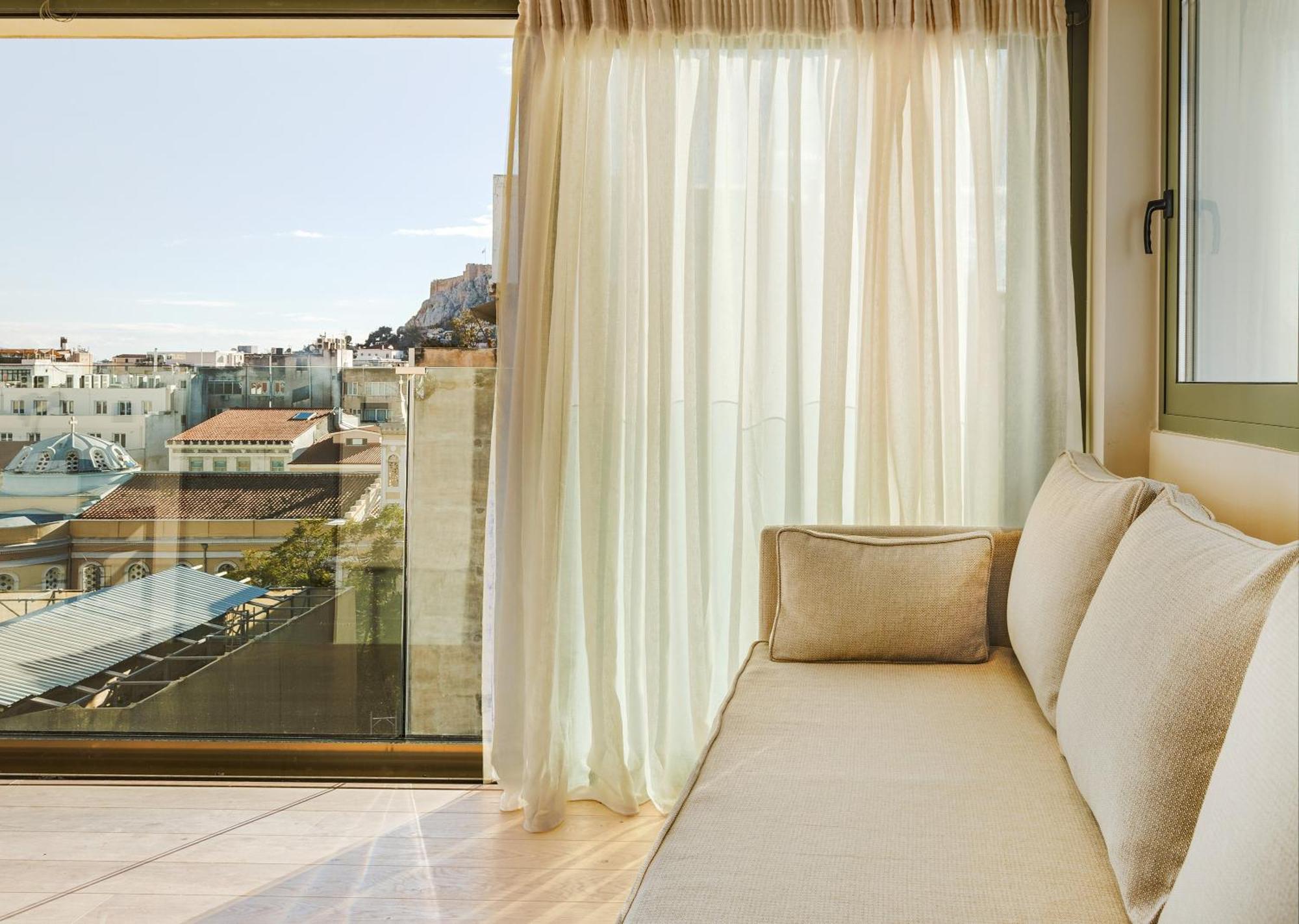 The Aiolou & Hotel 4*